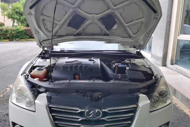 Used Bestune B50 2011 1.6L Automatic Prestige Edition Engine Bay