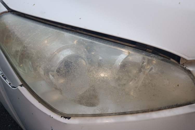 Used Bestune B50 2011 1.6L Manual Prestige Edition Right Front Headlight