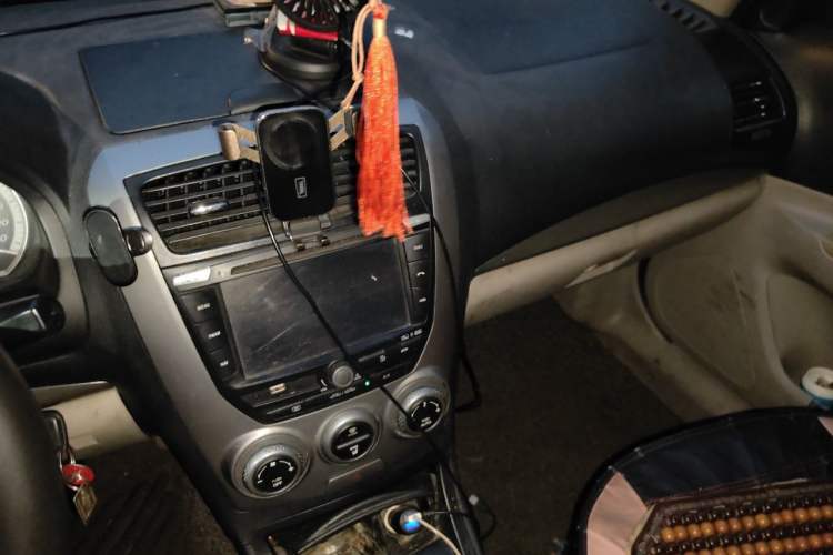 Used Bestune B50 2012 1.6L manual fashion version Audio And AC Panel