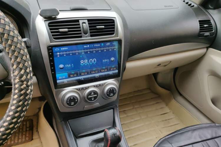 Used Bestune B50 2012 1.6L Manual Limited Edition Audio And AC Panel