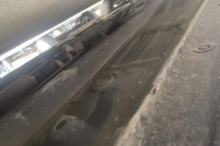 Used Bestune B50 2012 1.6L manual fashion version Chassis Front Right