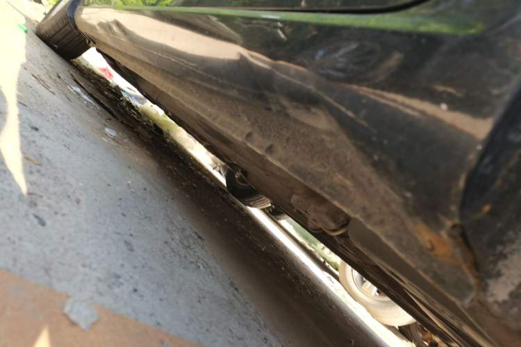 Used Bestune B50 2012 1.6L automatic with sunroof Chassis Rear Left