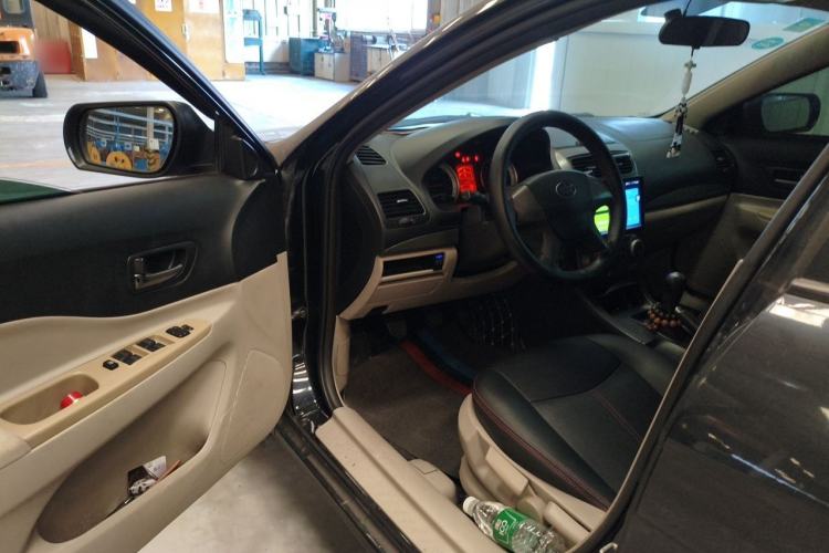 Used Bestune B50 2012 1.6L Manual Limited Edition Driver Seat