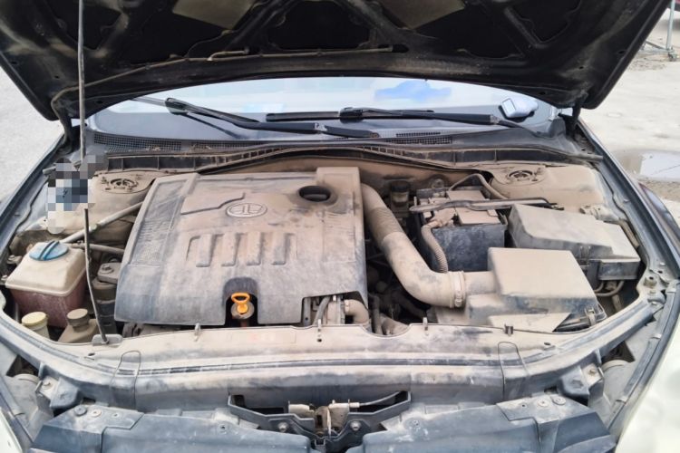 Used Bestune B50 2012 1.6L Manual Limited Edition Engine Bay