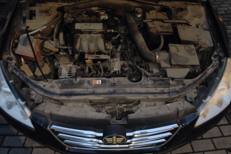 Used Bestune B50 2012 1.6L manual fashion version Engine Bay