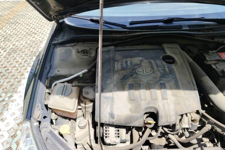 Used Bestune B50 2012 1.6L manual fashion version Engine Bay Right