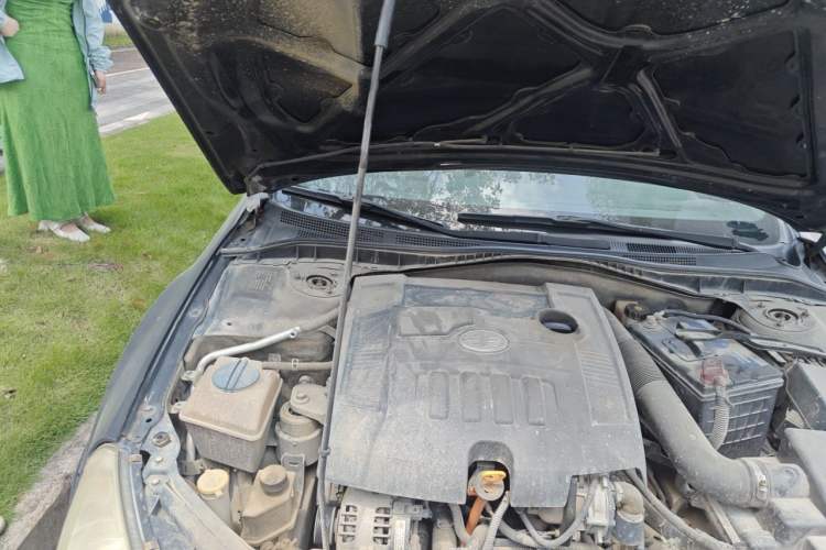 Used Bestune B50 2012 1.6L automatic fashion version Engine Bay Right