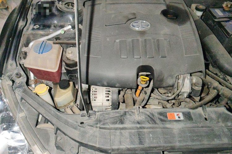 Used Bestune B50 2012 1.6L Manual Limited Edition Engine Bay Right