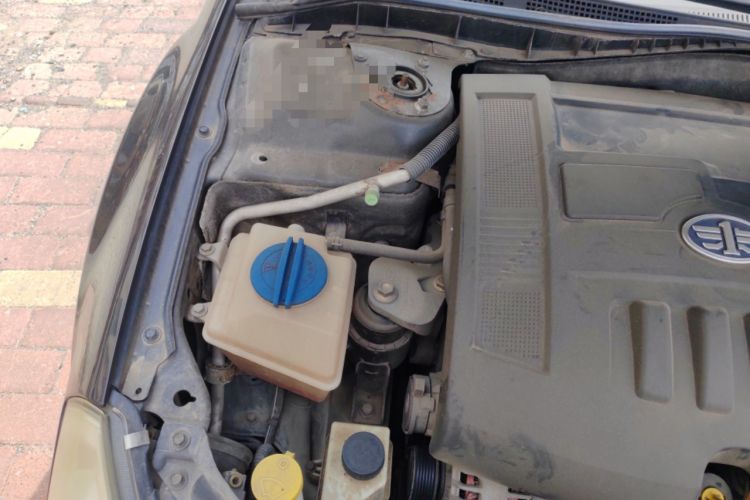 Used Bestune B50 2012 1.6L Manual Limited Edition Engine Bay Right
