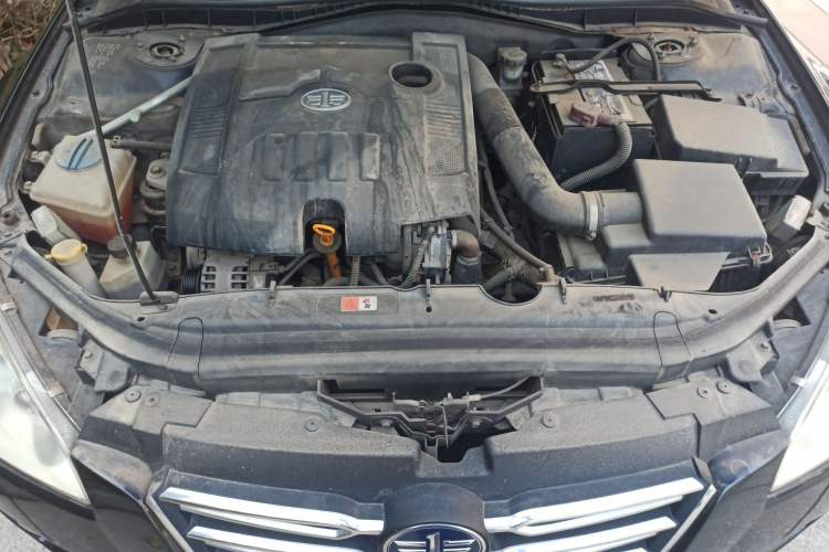 Used Bestune B50 2012 1.6L automatic fashion version Engine Bay