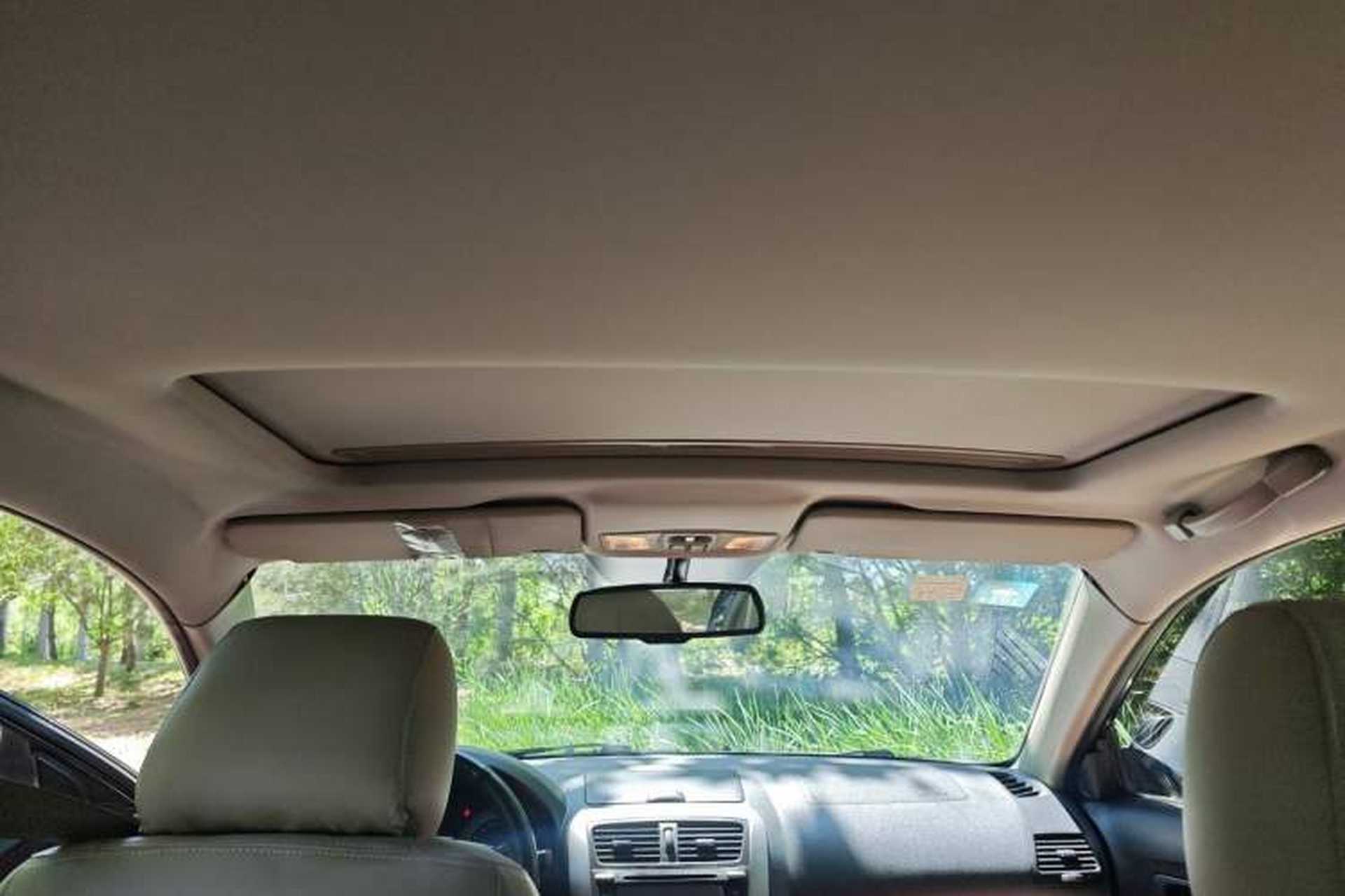 Used Bestune B50 2012 1.6L manual sunroof version Headliner