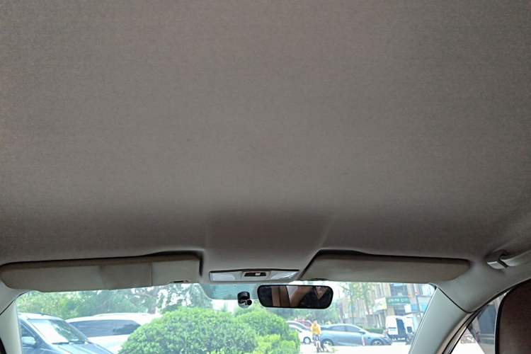 Used Bestune B50 2012 1.6L Manual Limited Edition Headliner