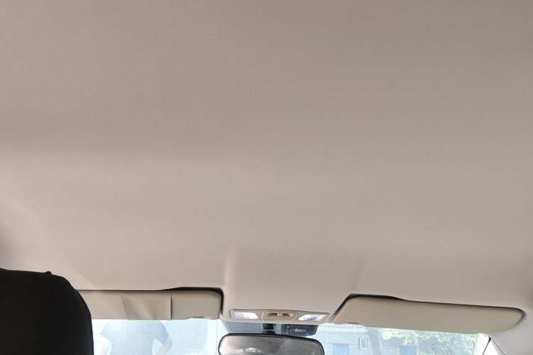 Used Bestune B50 2012 1.6L Manual Limited Edition Headliner