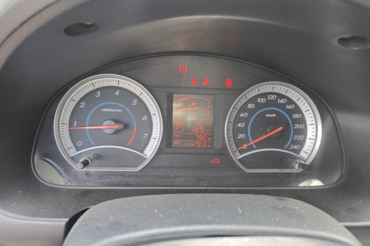 Used Bestune B50 2012 1.6L automatic fashion version Instrument Cluster