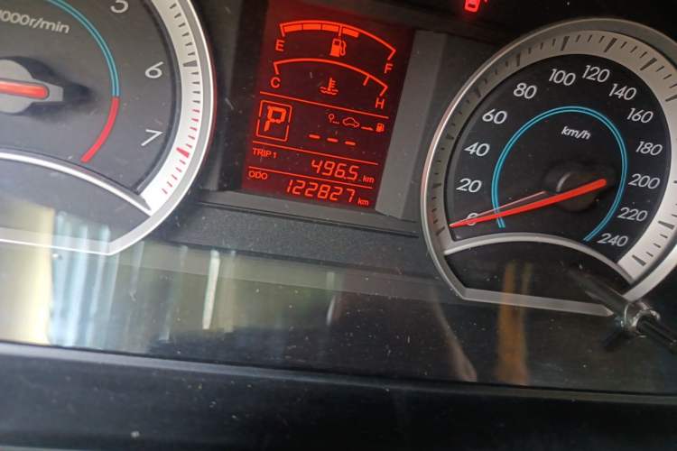 Used Bestune B50 2012 1.6L Automatic Prestige Edition Odometer Close Up