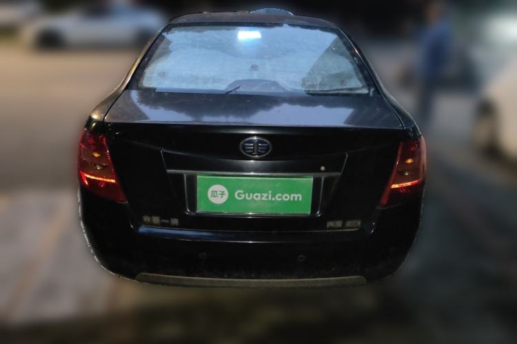 Used Bestune B50 2012 1.6L manual fashion version Rear