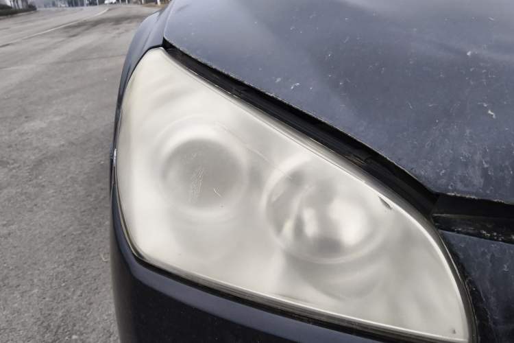 Used Bestune B50 2012 1.6L Manual Limited Edition Right Front Headlight