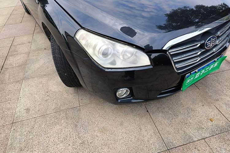 Used Bestune B50 2012 1.6L Manual Limited Edition Right Front Headlight