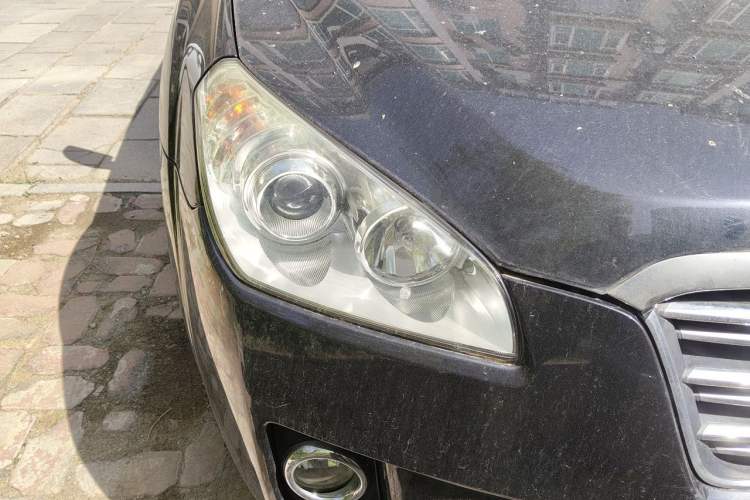 Used Bestune B50 2012 1.6L Manual Limited Edition Right Front Headlight