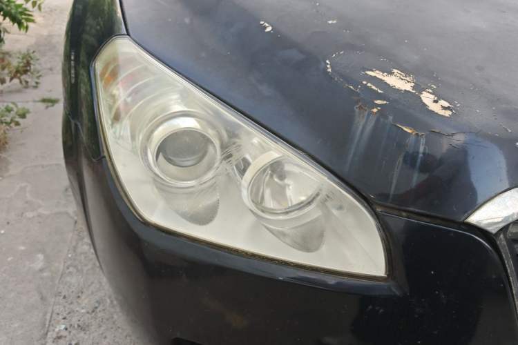 Used Bestune B50 2012 1.6L Manual Limited Edition Right Front Headlight