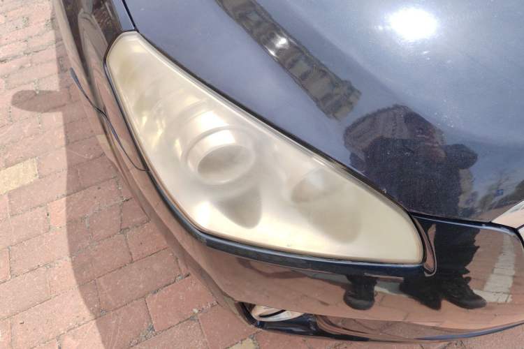 Used Bestune B50 2012 1.6L Manual Limited Edition Right Front Headlight