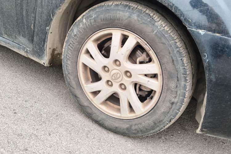 Used Bestune B50 2012 1.6L Manual Limited Edition Right Front Wheel Hub