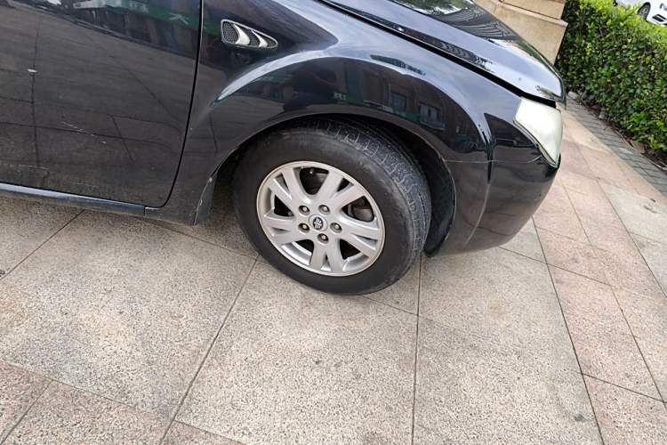 Used Bestune B50 2012 1.6L Manual Limited Edition Right Front Wheel Hub
