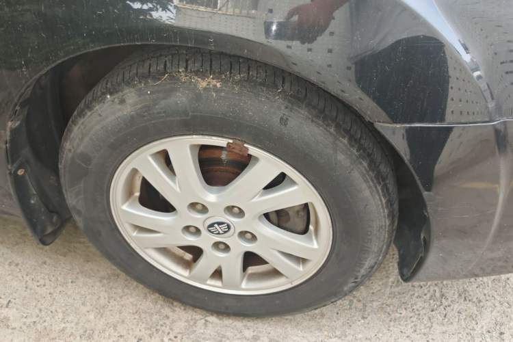 Used Bestune B50 2012 1.6L Manual Limited Edition Right Front Wheel Hub
