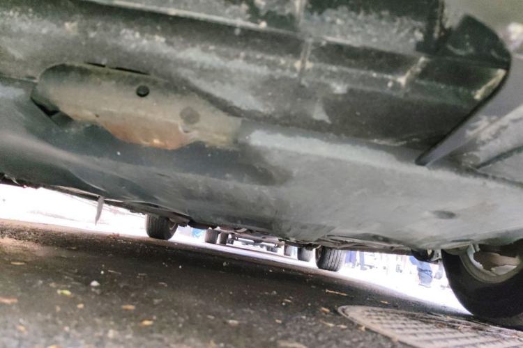 Used Bestune B50 2012 1.6L automatic with sunroof Chassis Front