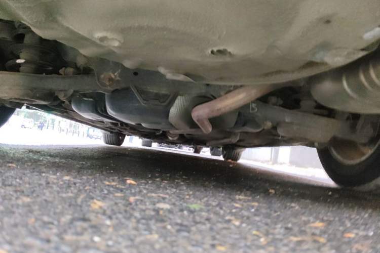 Used Bestune B50 2012 1.6L automatic with sunroof Chassis Rear