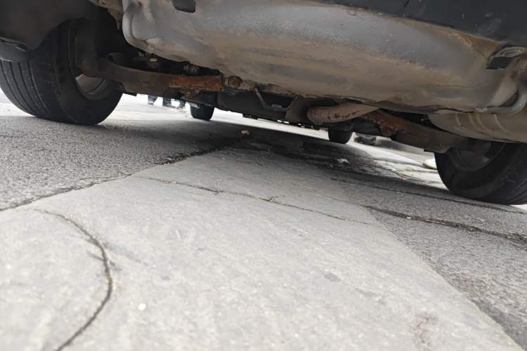 Used Bestune B50 2012 1.6L manual fashion version Chassis Rear