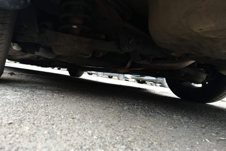 Used Bestune B50 2012 1.6L manual sunroof version Chassis Rear Left