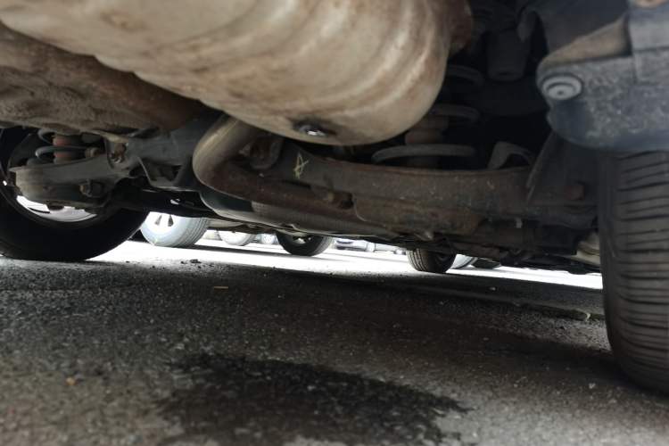 Used Bestune B50 2012 1.6L manual sunroof version Chassis Rear Right