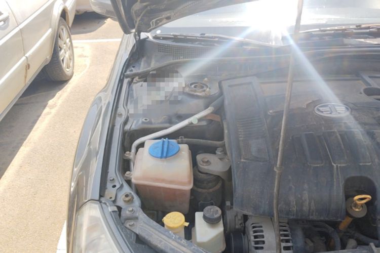 Used Bestune B50 2012 1.6L Manual Prestige Edition Engine Bay Right