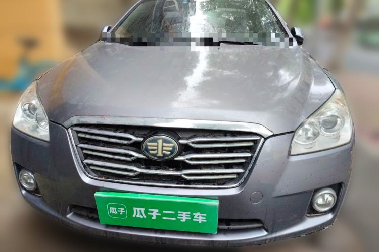 Used Bestune B50 2012 1.6L automatic with sunroof Front