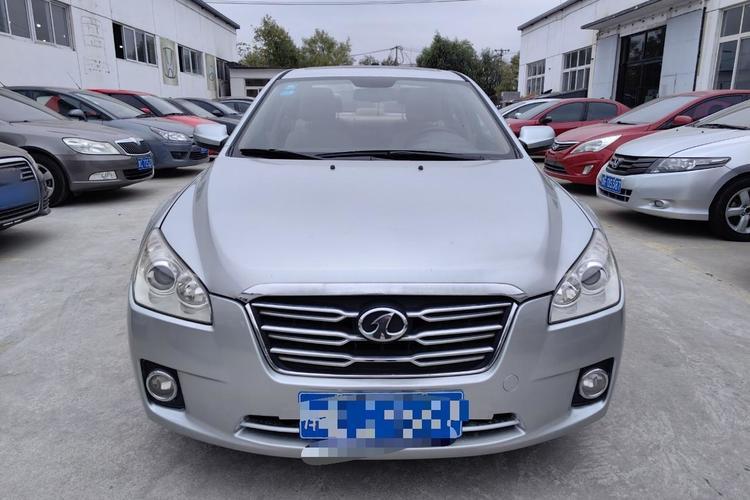 Used Bestune B50 2012 1.6L manual sunroof version Front