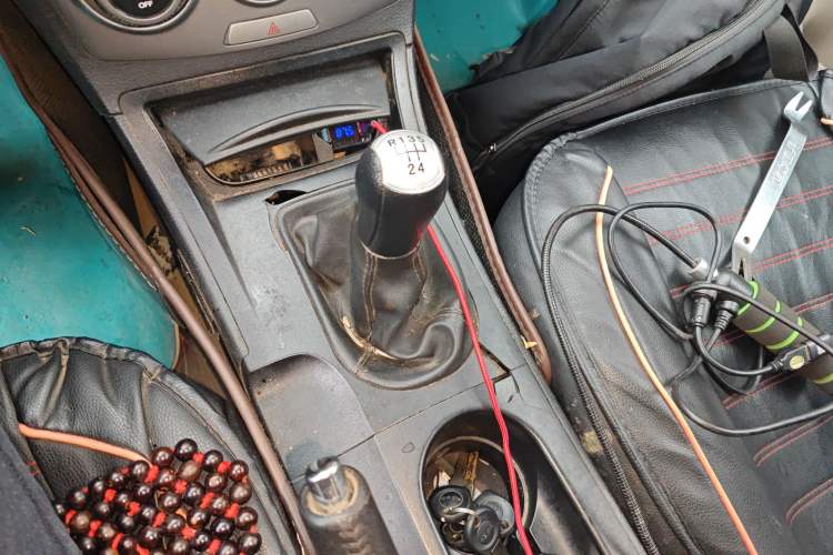 Used Bestune B50 2012 1.6L manual fashion version Gear Lever