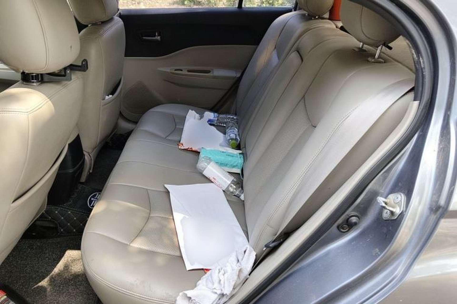 Used Bestune B50 2012 1.6L automatic fashion version Left Rear Seat