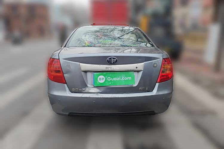 Used Bestune B50 2012 1.6L manual fashion version Rear