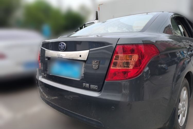 Used Bestune B50 2012 1.6L manual sunroof version Rear