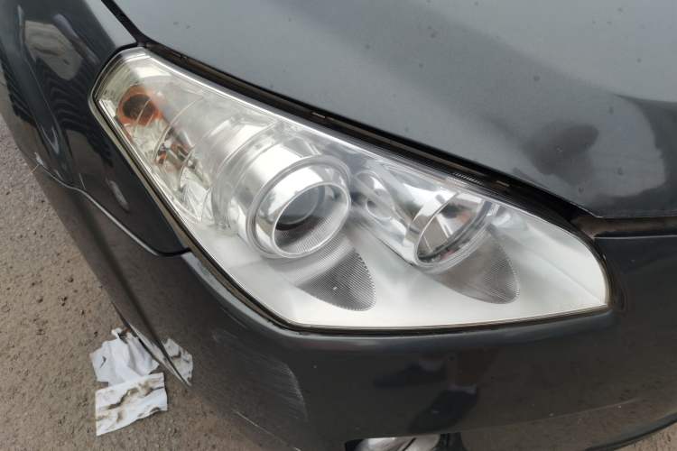 Used Bestune B50 2012 1.6L manual sunroof version Right Front Headlight