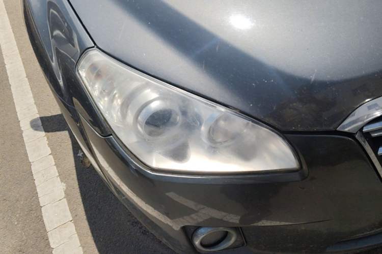 Used Bestune B50 2012 1.6L Manual Prestige Edition Right Front Headlight