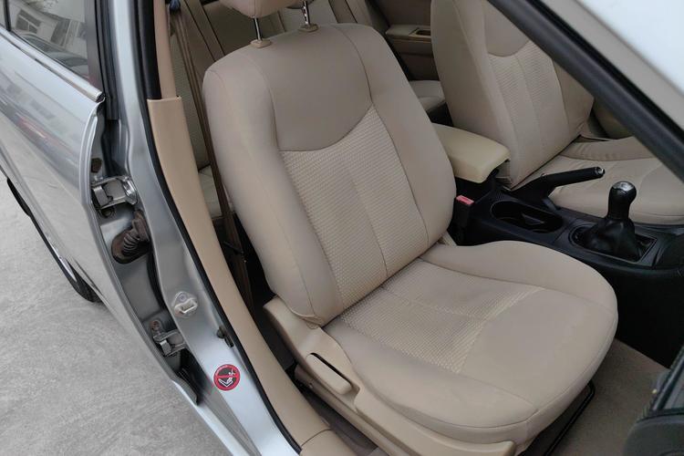 Used Bestune B50 2012 1.6L manual sunroof version Right Front Seat