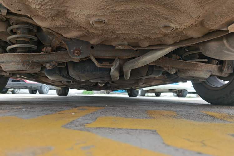 Used Bestune B50 2012 1.6L manual sunroof version Chassis Rear