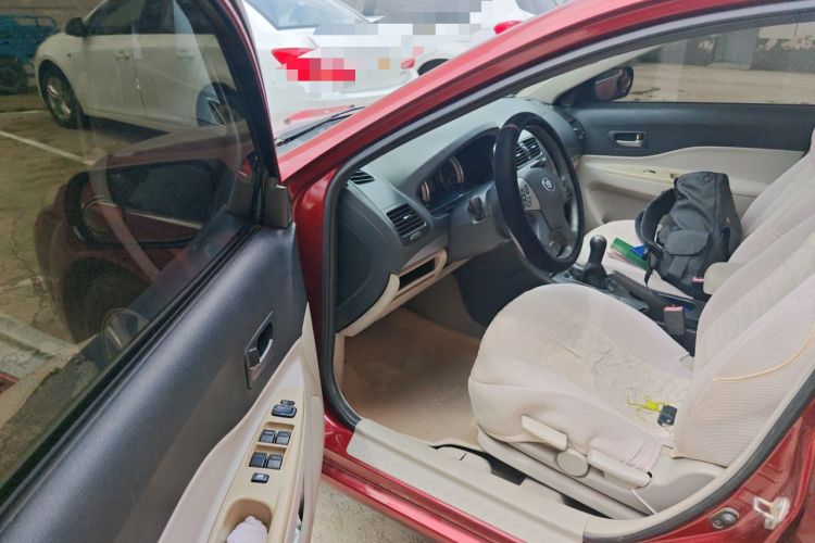 Used Bestune B50 2012 1.6L manual sunroof version Driver Seat