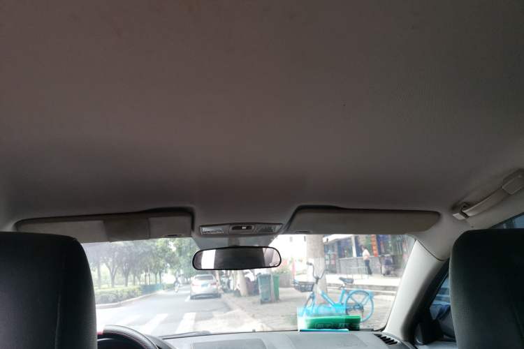 Used Bestune B50 2012 1.6L manual fashion version Headliner