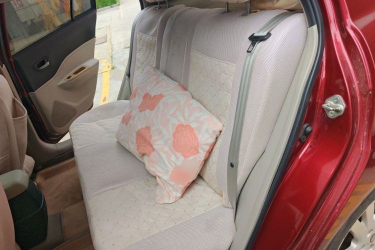 Used Bestune B50 2012 1.6L manual sunroof version Left Rear Seat