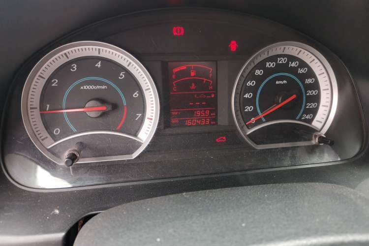 Used Bestune B50 2012 1.6L manual fashion version Odometer Close Up