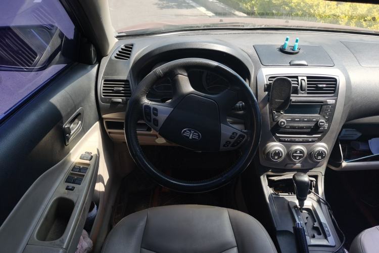 Used Bestune B50 2012 1.6L Automatic Prestige Edition Steering Wheel