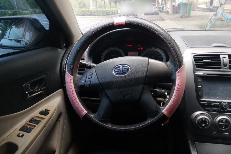 Used Bestune B50 2012 1.6L manual fashion version Steering Wheel